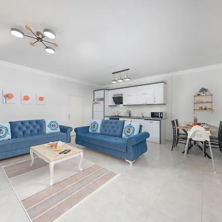 Villa Doga Icinde Havuzlu Lueks Maya Kas